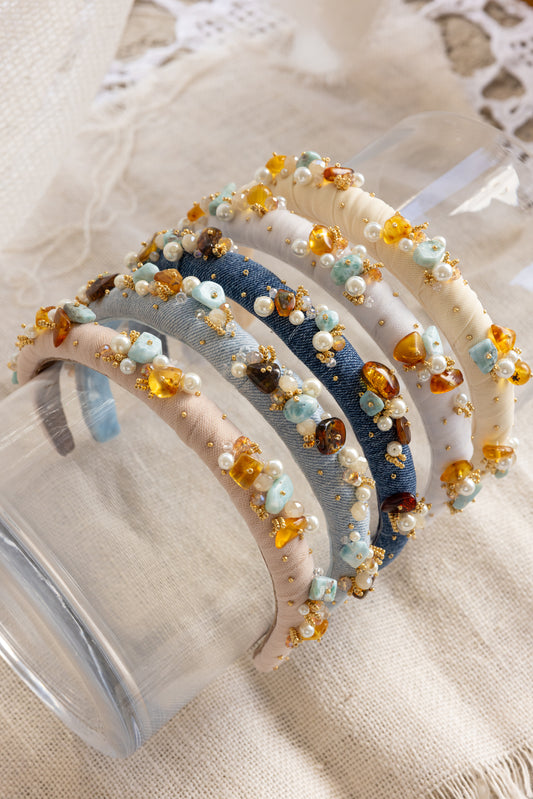 "4.40 White: Diadema Bolena"