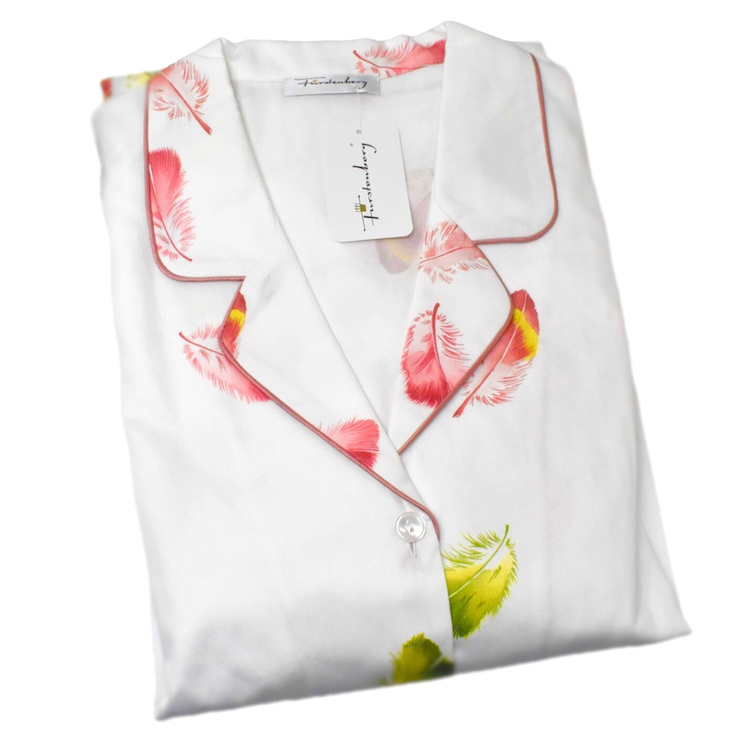 "Birds of a Feather: Pijama"