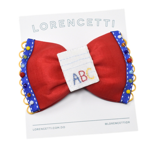 "Bows & Books: Basico Deluxe"