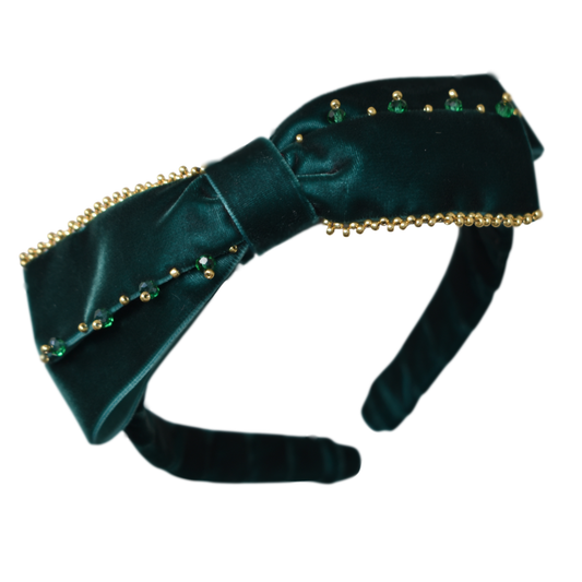 "Velvet Whisper: Cintillo Green"