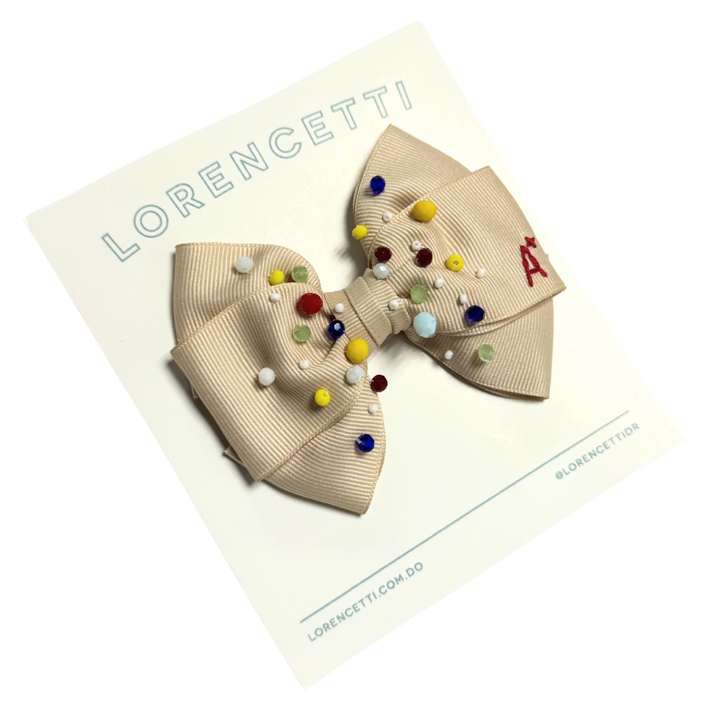 "Lazo Laura: Poppin' Khaki"