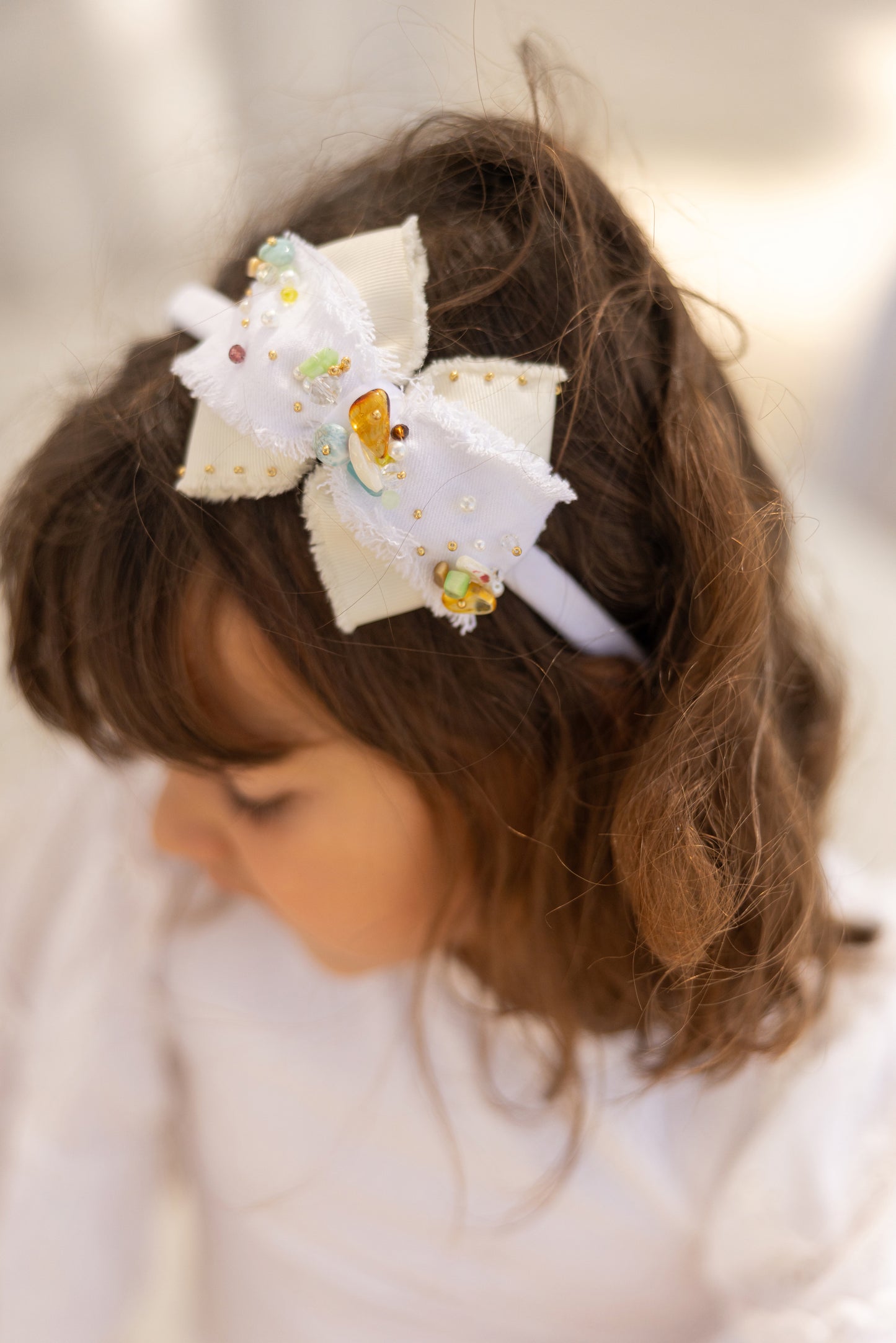 "Mariposa de Amor: Ivory Laura"