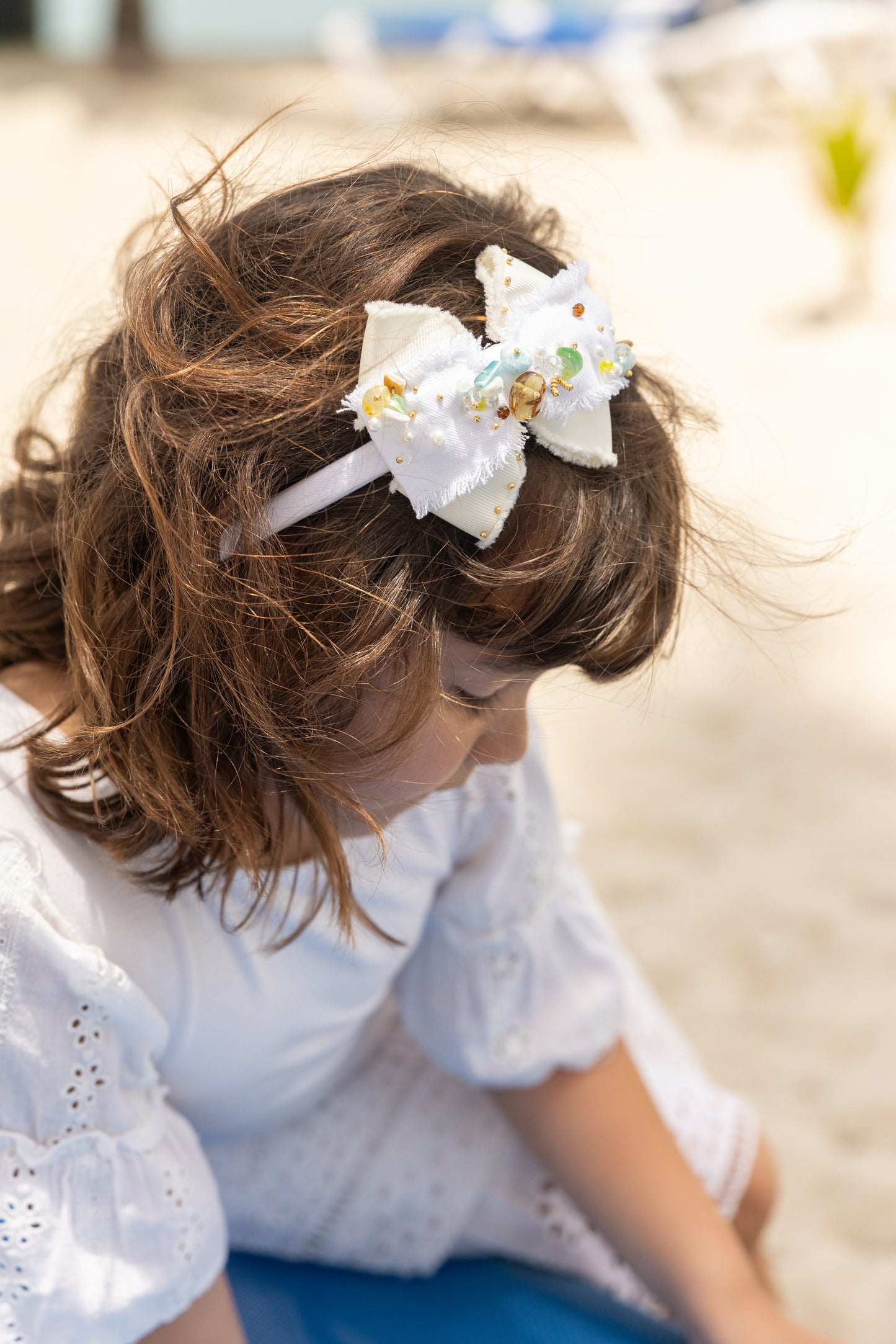 "Mariposa de Amor: Ivory Laura"