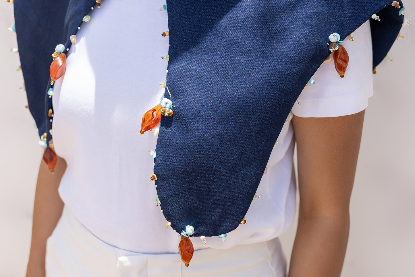 "Café en el Campo: Jean Shirt Collar "