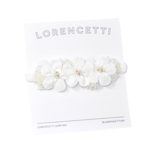 "White Spakle: Dainty"